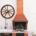 Charming With Garden Apartment
