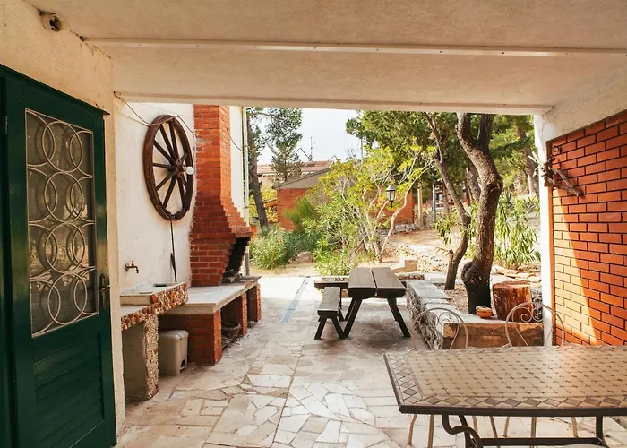 Charming With Garden Appartamento